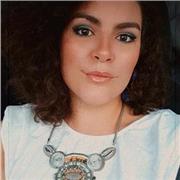 Dottoressa in Filosofia, laureanda in Filosofia e Teorie della Comunicazione, Artista offre ripetizioni in Filosofia e Arte